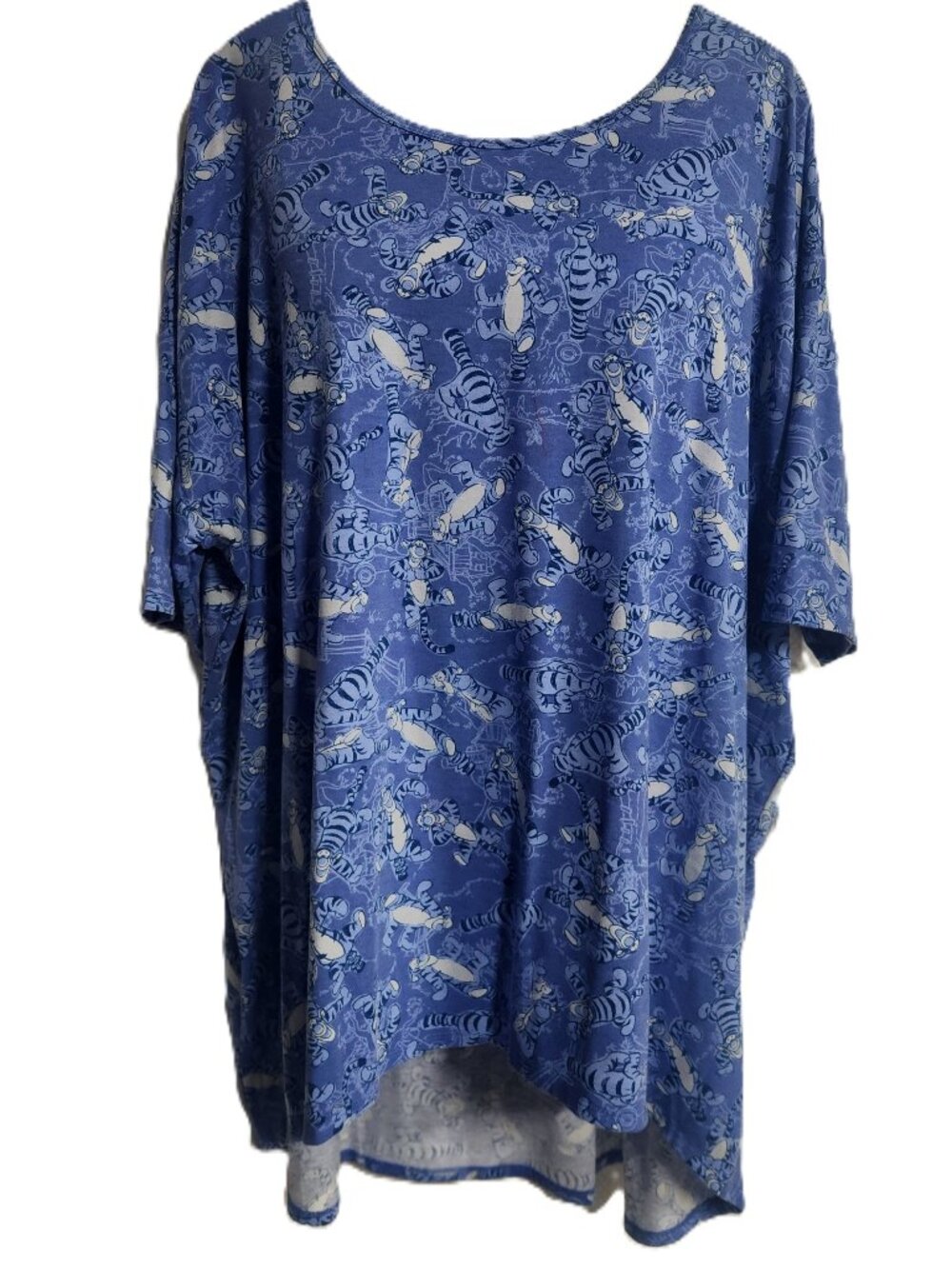 LuLaRoe Irma Tunic Top Disney 3XLLuLaRoe Irma Tunic Top Disney 3XL